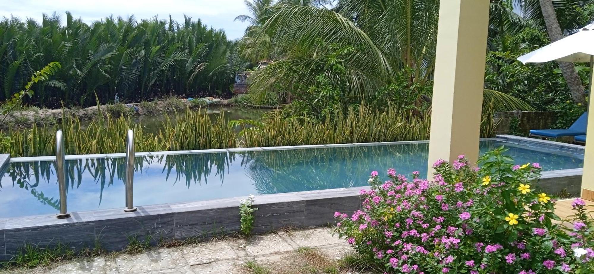 Lakeview Villa Homestay Хойан Экстерьер фото