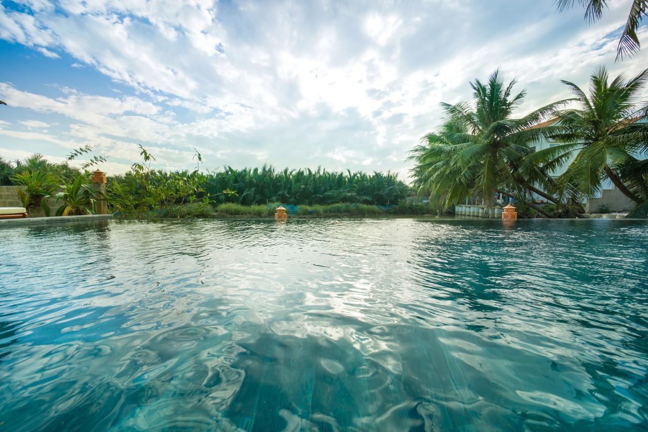Lakeview Villa Homestay Хойан Экстерьер фото